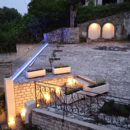 Lithino - 5min From The Apartment Agios Ioannis Peristeron (Corfu)